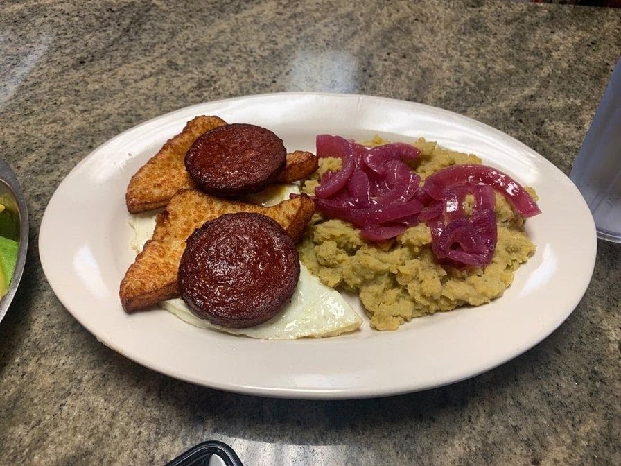 Mangu Cafe Restaurant Photo 4