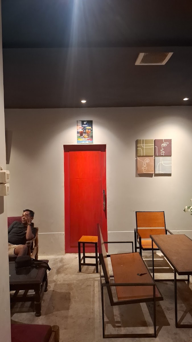 MORPHIC COFFE HOUSE