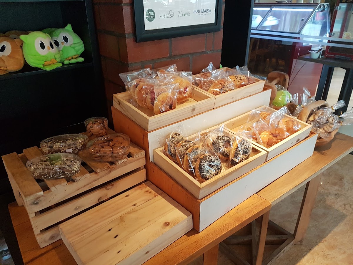 Owl Stone Cafe And Bakery Photo 10