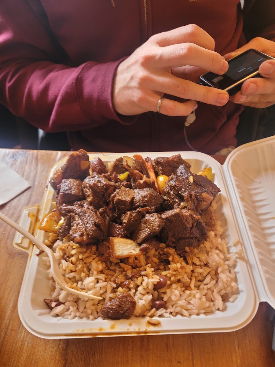 The Jerk Box Photo 10