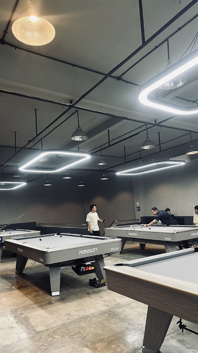 One Billiard Pancor Lombok Timur