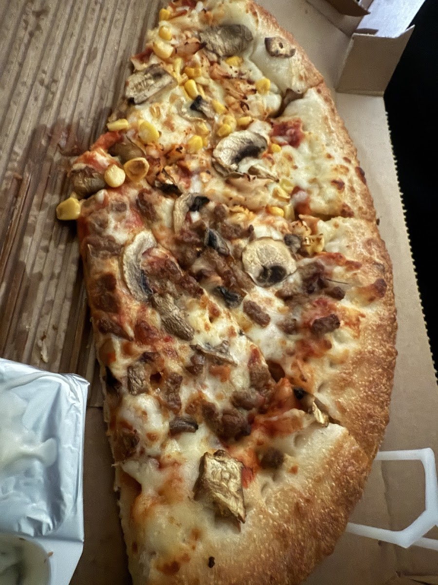 Pizza Hut High Wycombe (Halal) Photo 4
