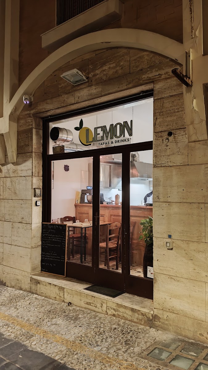Lemon Tapas & Drinks Ortigia Photo 3