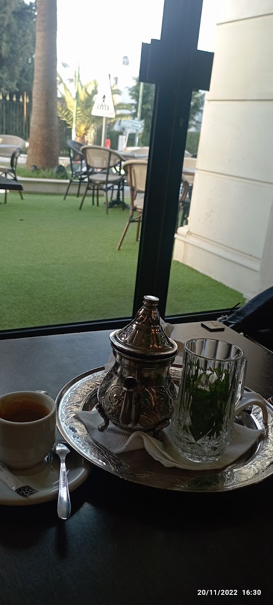 Café Victor Hugo Photo 6