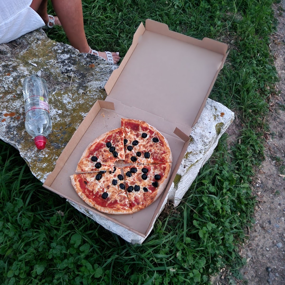 Teresa's Pizza Service Photo 6
