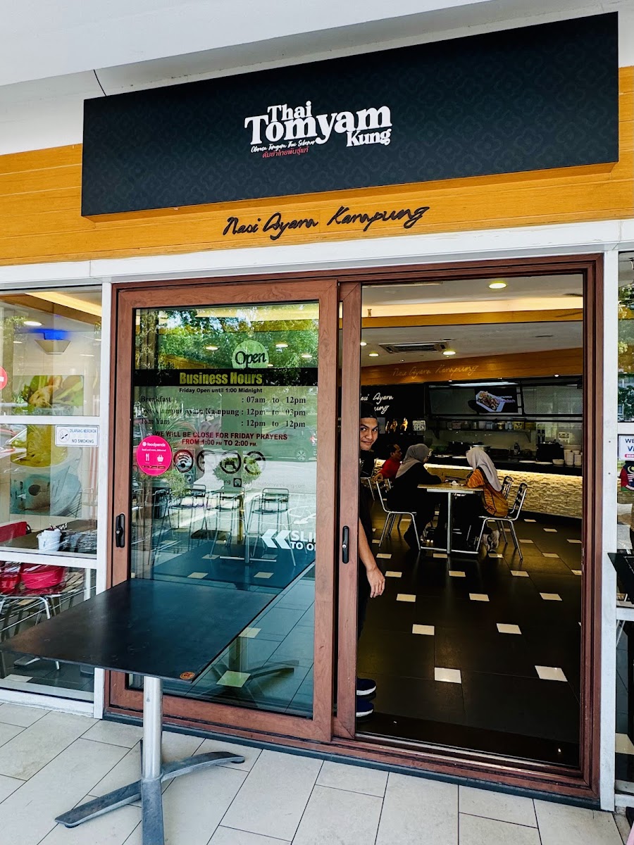 Thai Tomyam Kung Ayer@8
