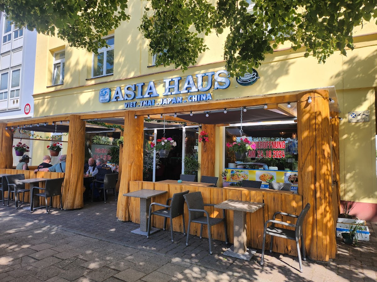 ASIAN HAUS
