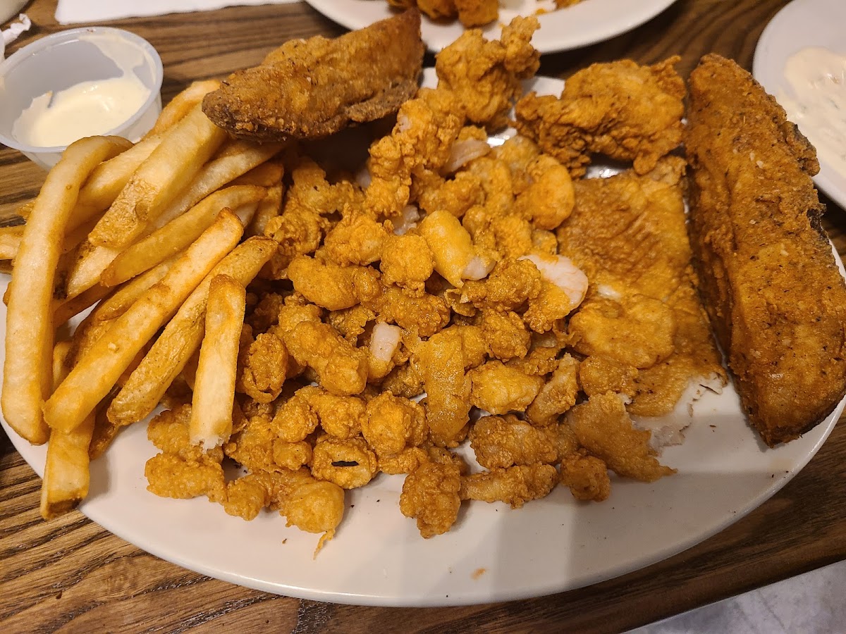 Blue Ocean Seafood Restaurant Photo 6