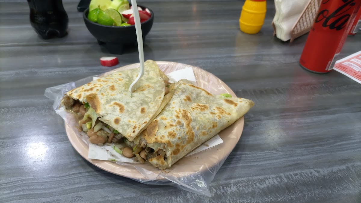 Tacos Los Perrones Photo 9