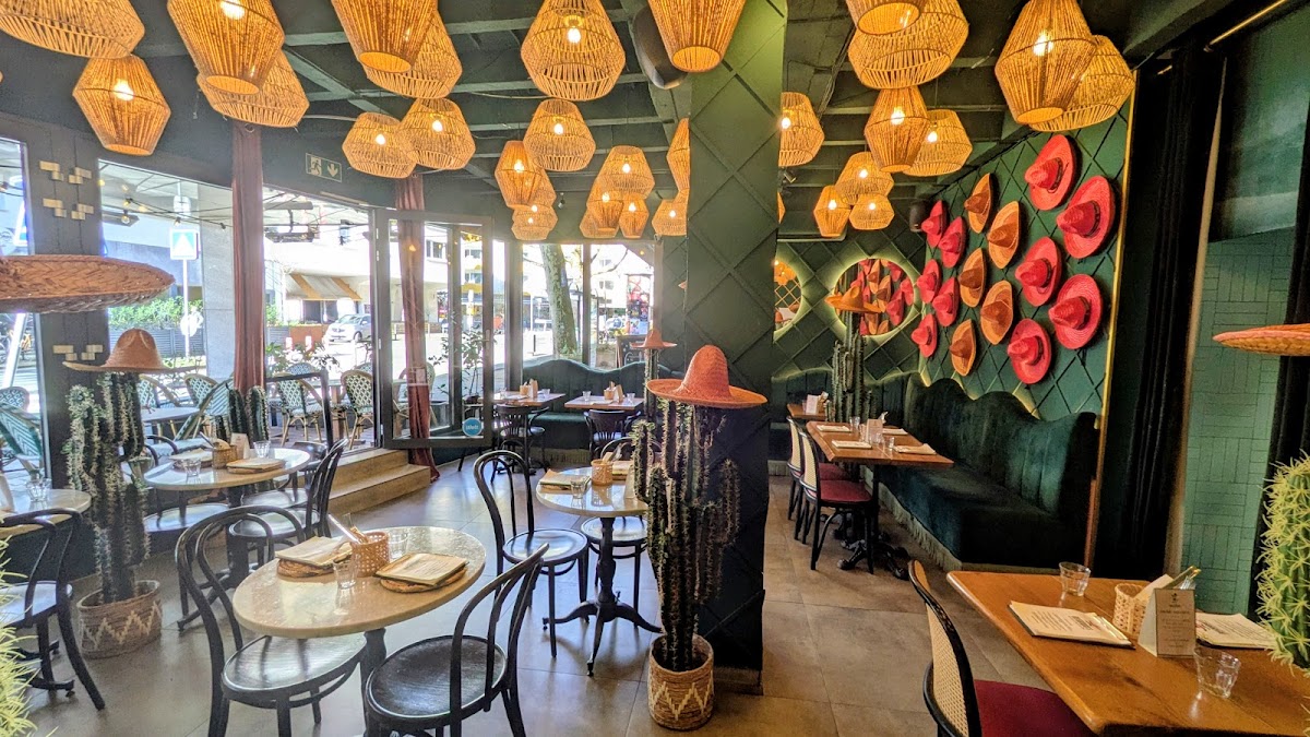 ALEJANDRO’S mexican kitchen & bar