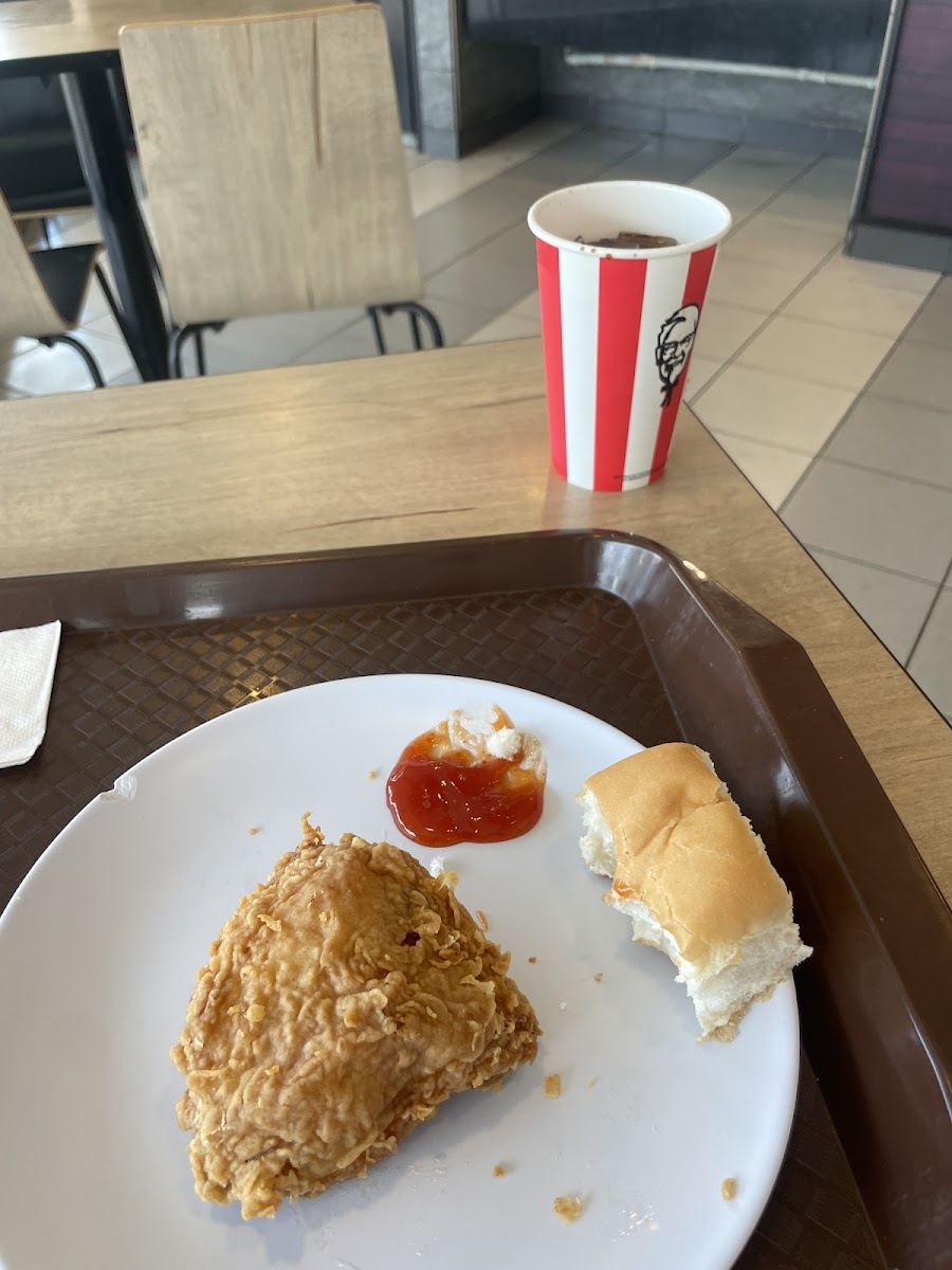 KFC Imperial Mall Photo 9