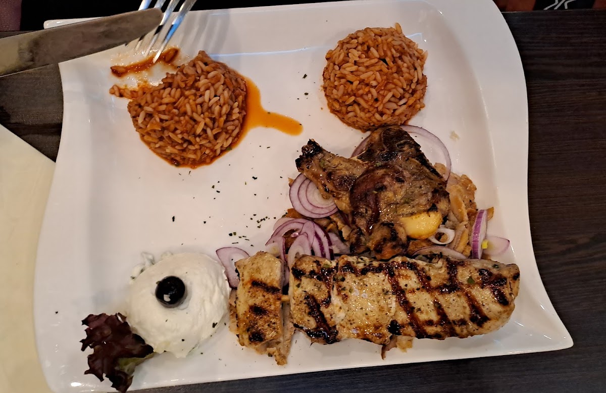 Mykonos-Grill Griechisches Restaurant & Lieferservice Photo 2