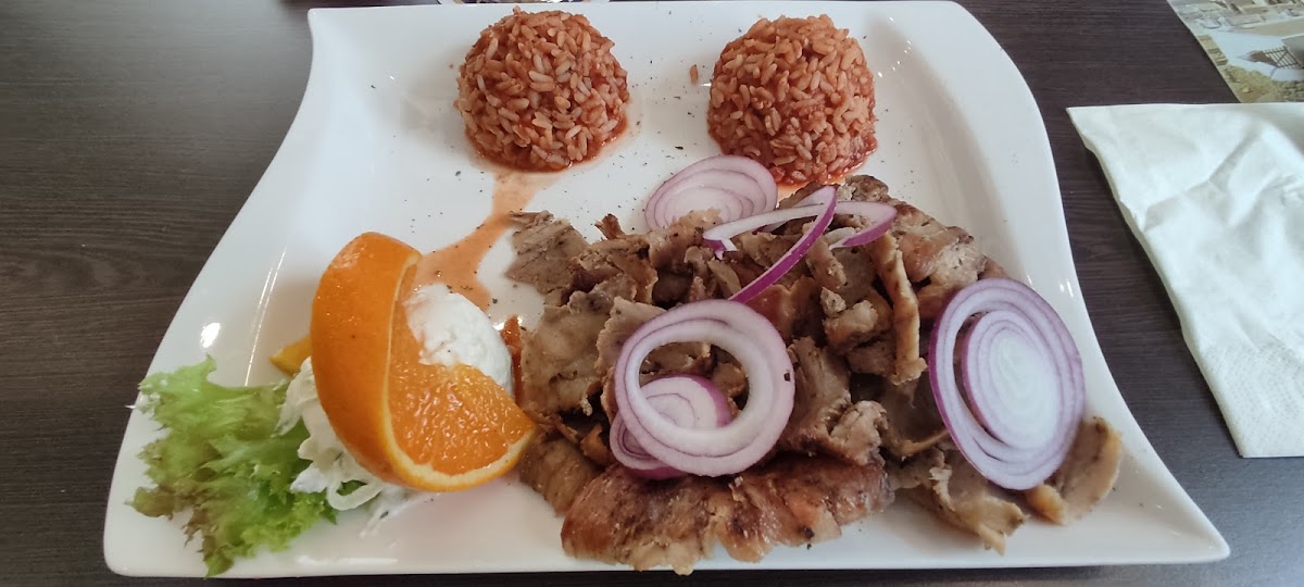 Mykonos-Grill Griechisches Restaurant & Lieferservice Photo 5