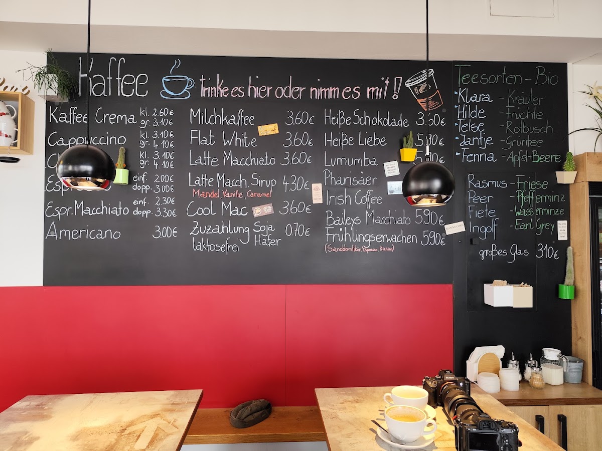 KaffeeKlatsch Helgoland Photo Menu 1