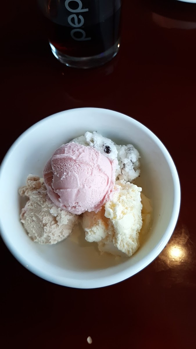 China House Restaurant Photo 9