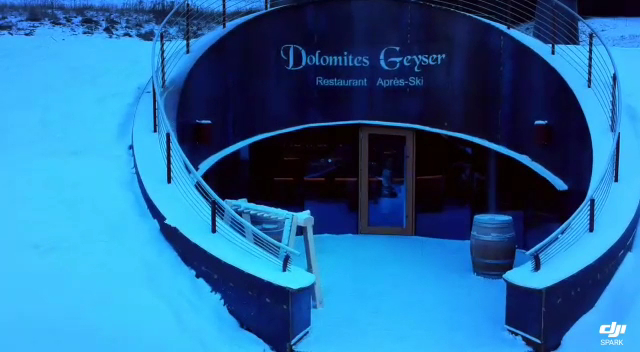 Dolomites Geyser Restaurant Apres Ski Photo 2
