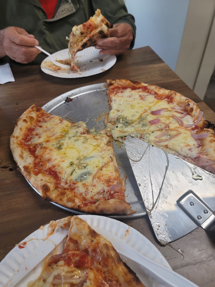 Coletti's Pizza Factory Photo 7