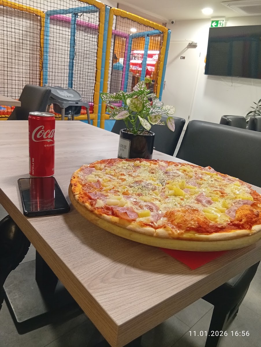 Charisma Sierre Kebab et Pizza Photo 2