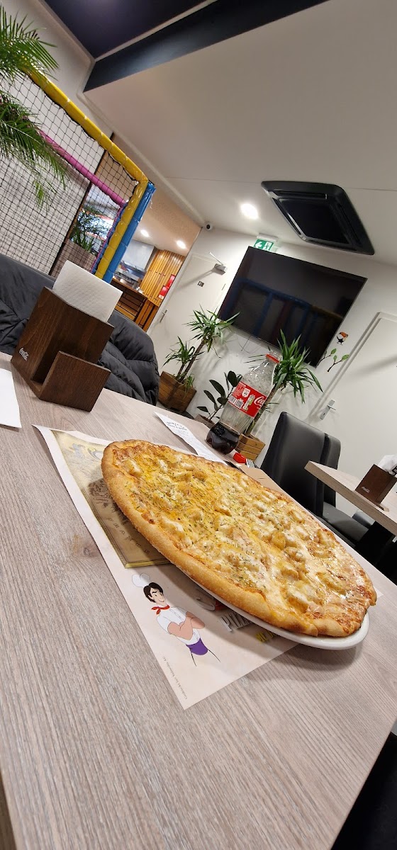 Charisma Sierre Kebab et Pizza Photo 6