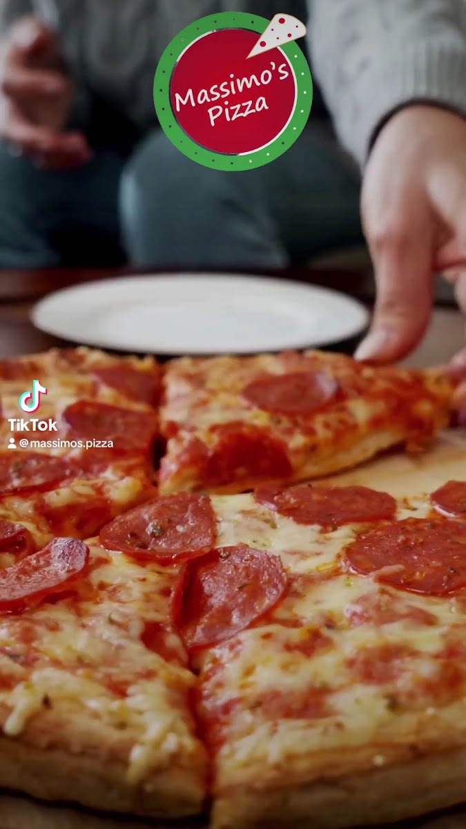 Massimos Pizza Photo 2