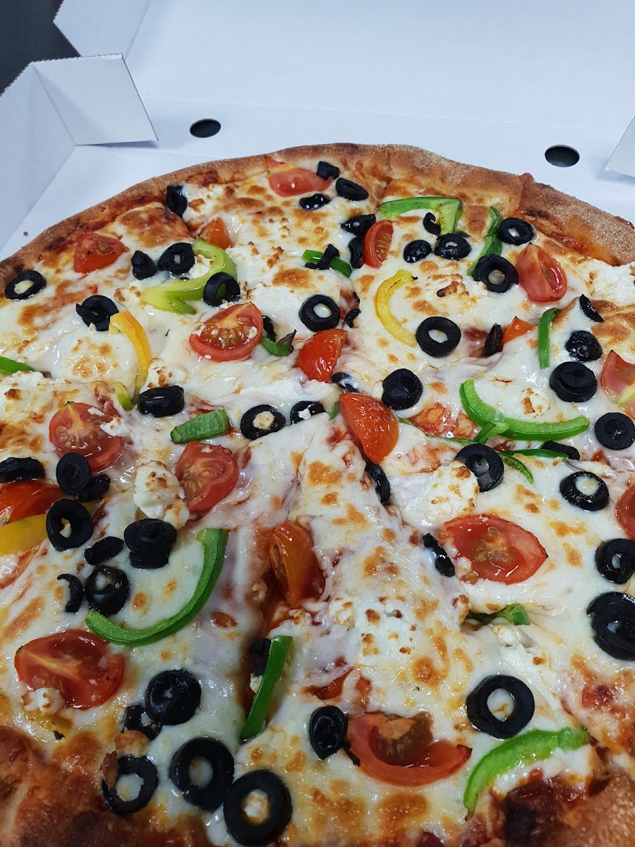 Massimos Pizza Photo 6