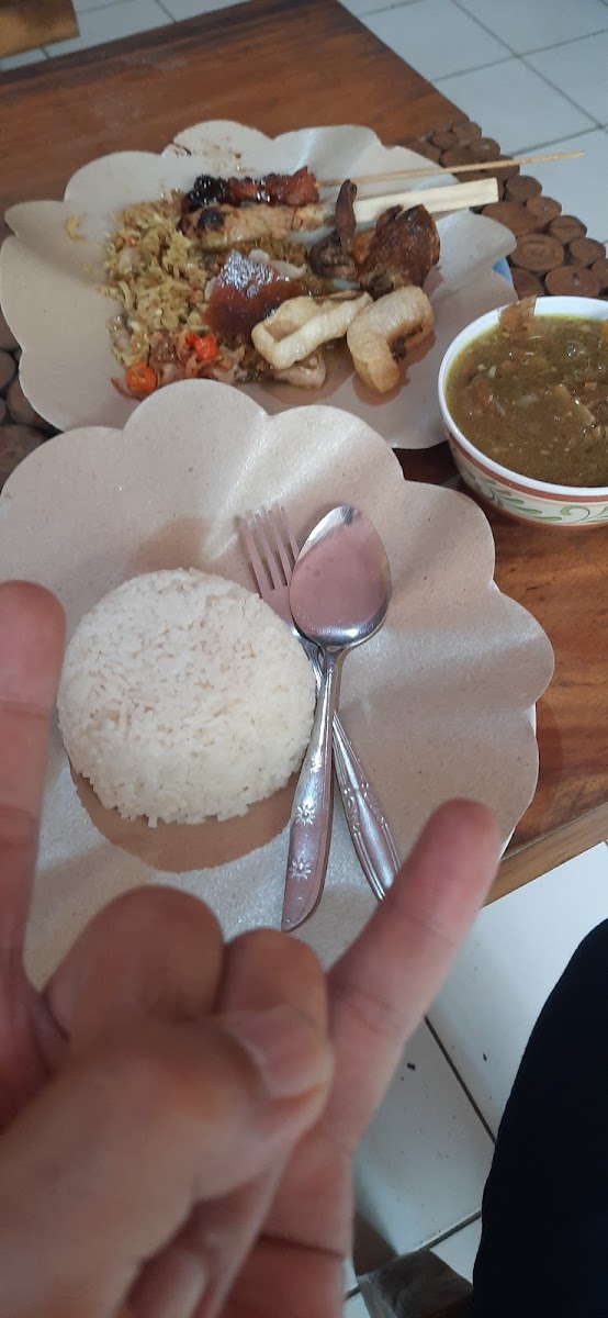 Warung Babi Guling Sari Bhuana Photo 5