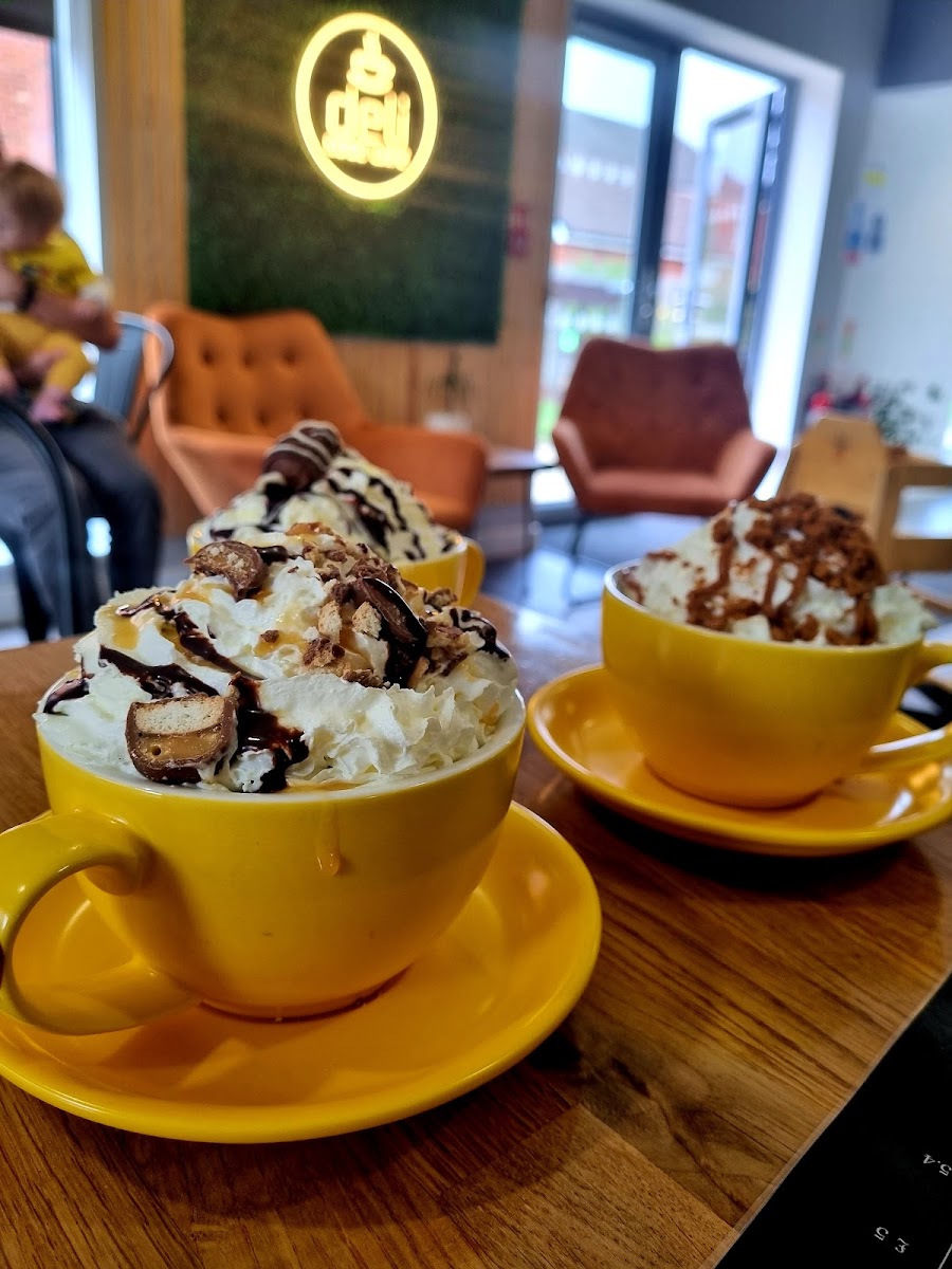 Deli Edge Cafe Photo 3