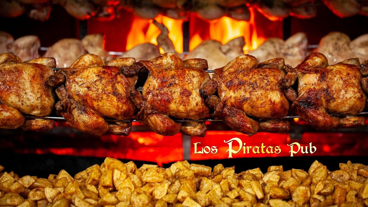 Los Piratas pub Photo 3