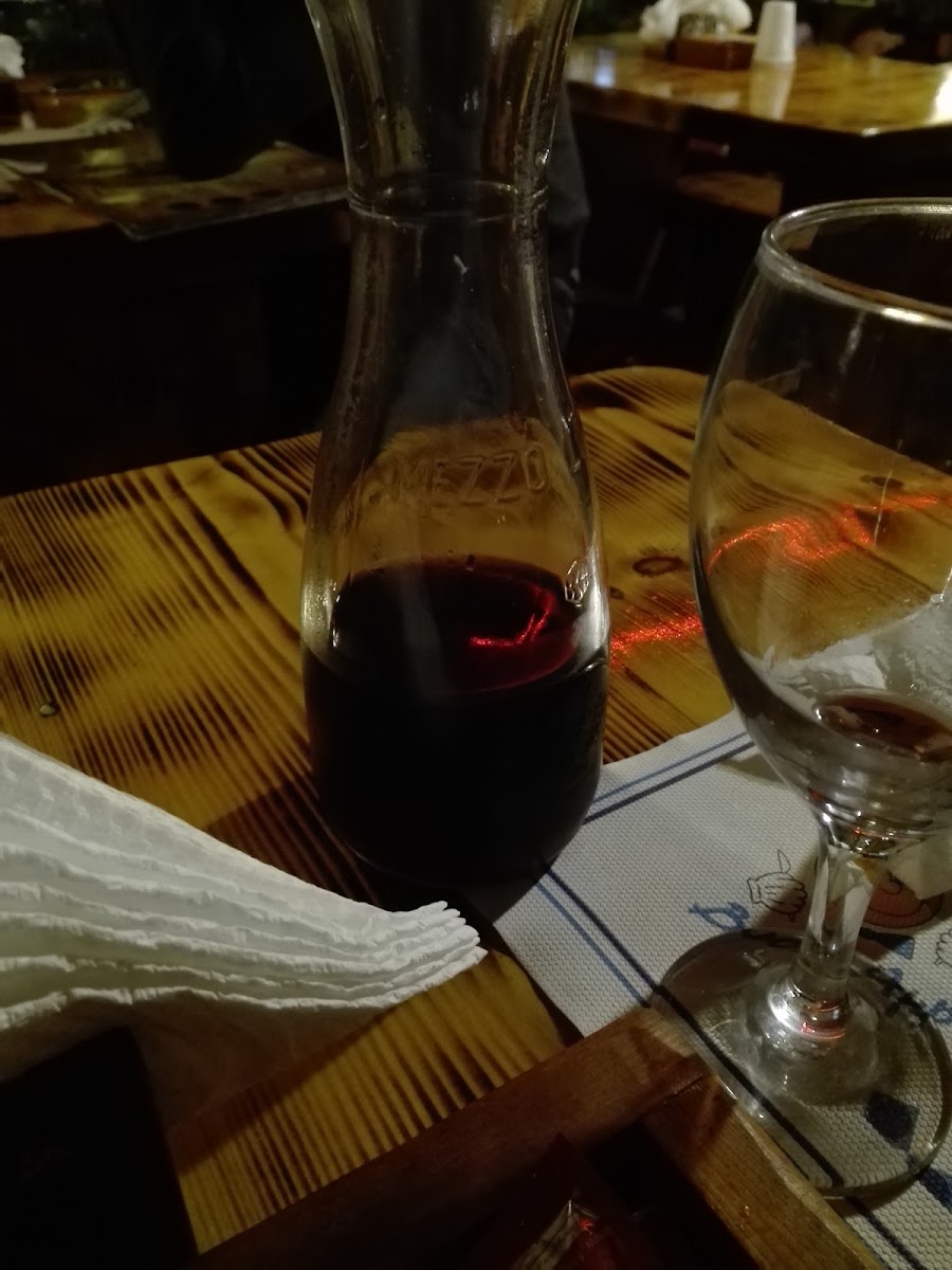 Los Piratas pub Photo 5