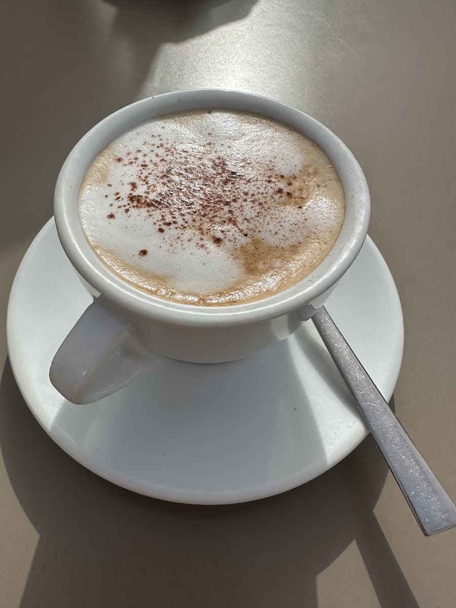 La Vela Café Photo 3