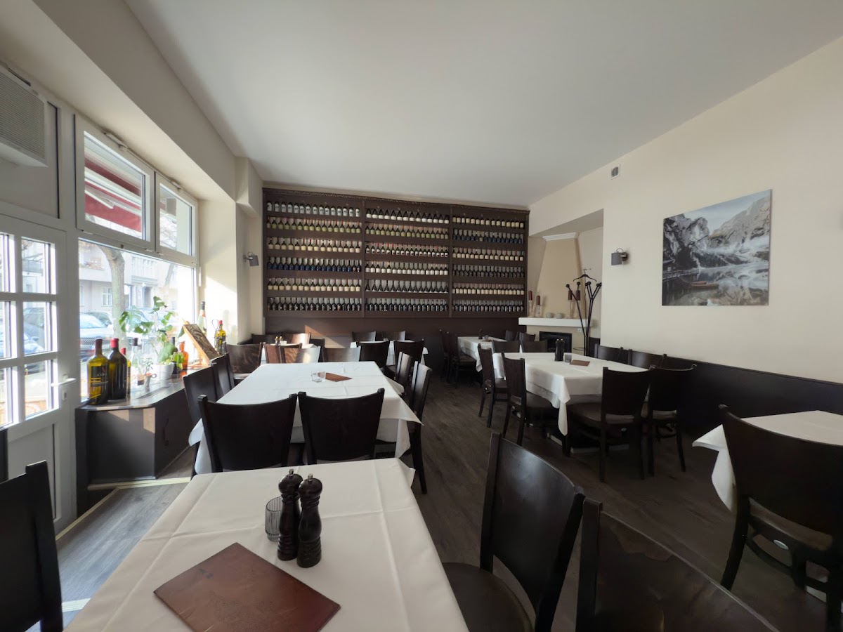 Georgios Restaurant Photo 4