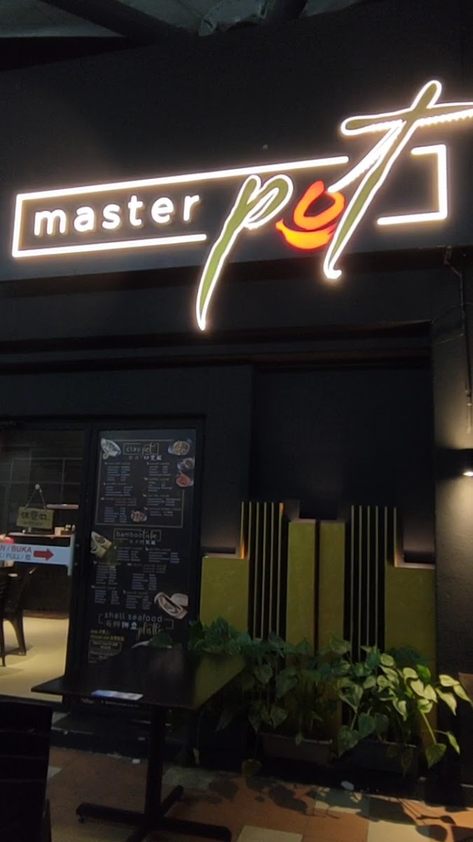 Master Pot Restaurant Photo 2