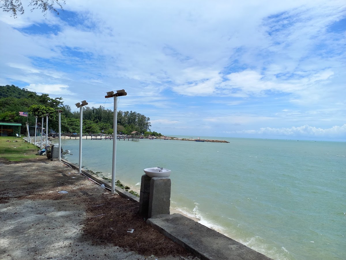 Kafe Sungai Batu Photo 2