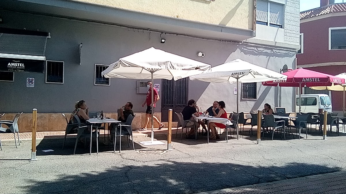 Bar Cafeteria CA RAQUEL