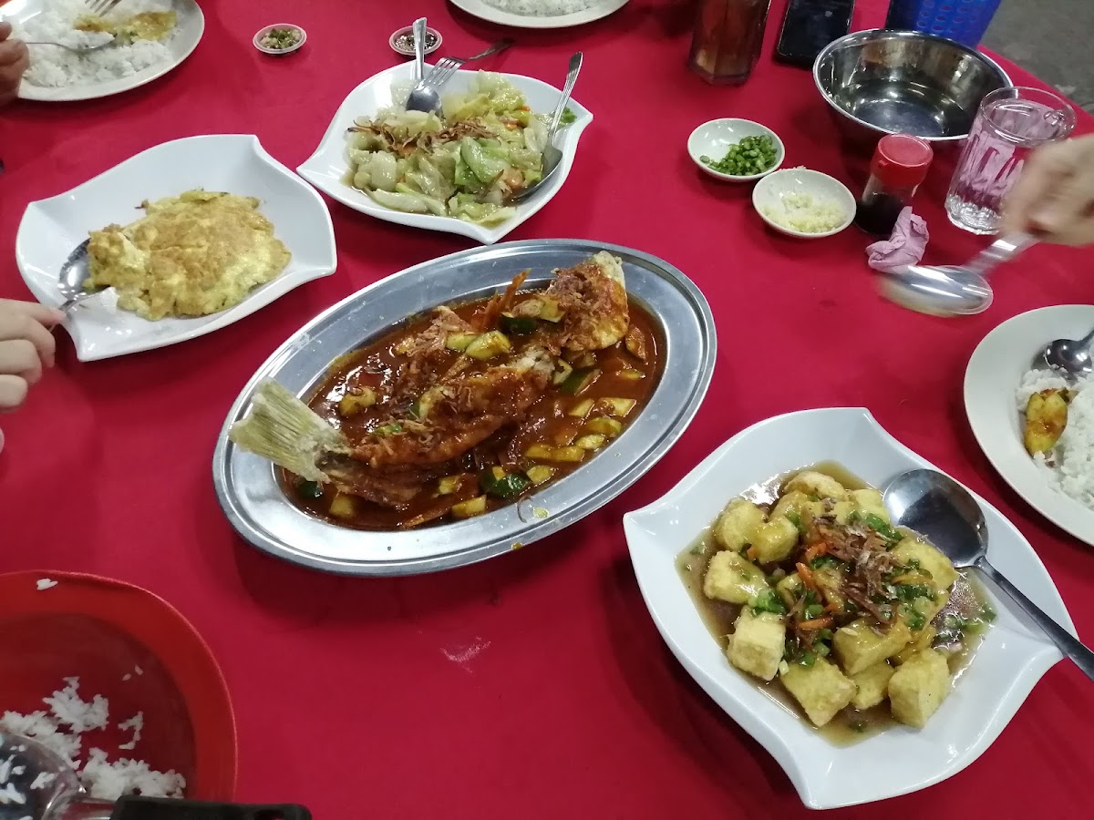 Wang Wang Seafood Restaurant Photo 10
