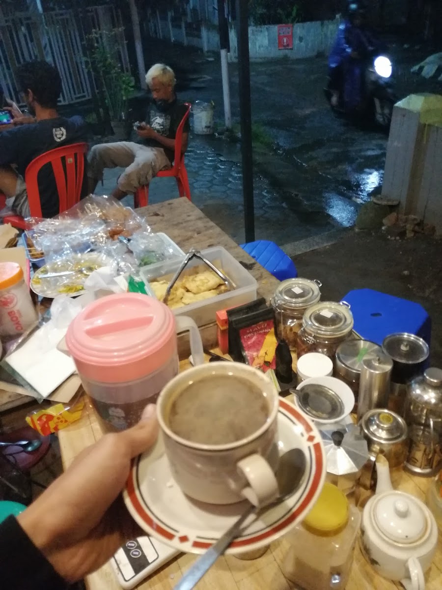Kedai Mas blangkon Photo 4