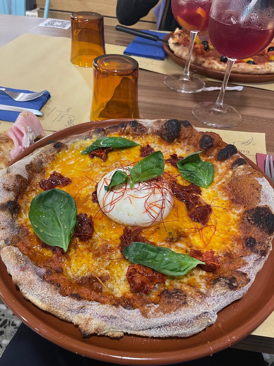 la Masa Pizzeria | San Farra Photo 9