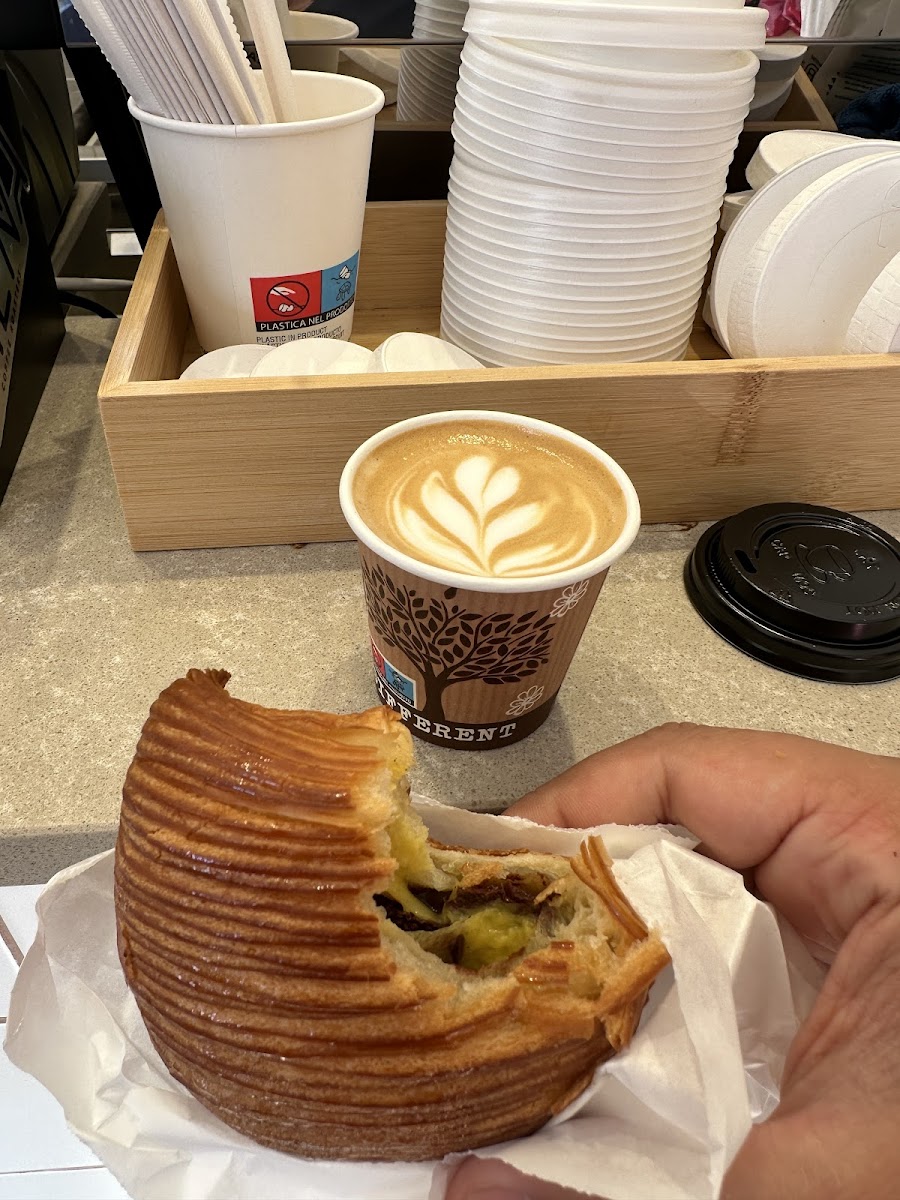 Love - Specialty Croissants Photo 8