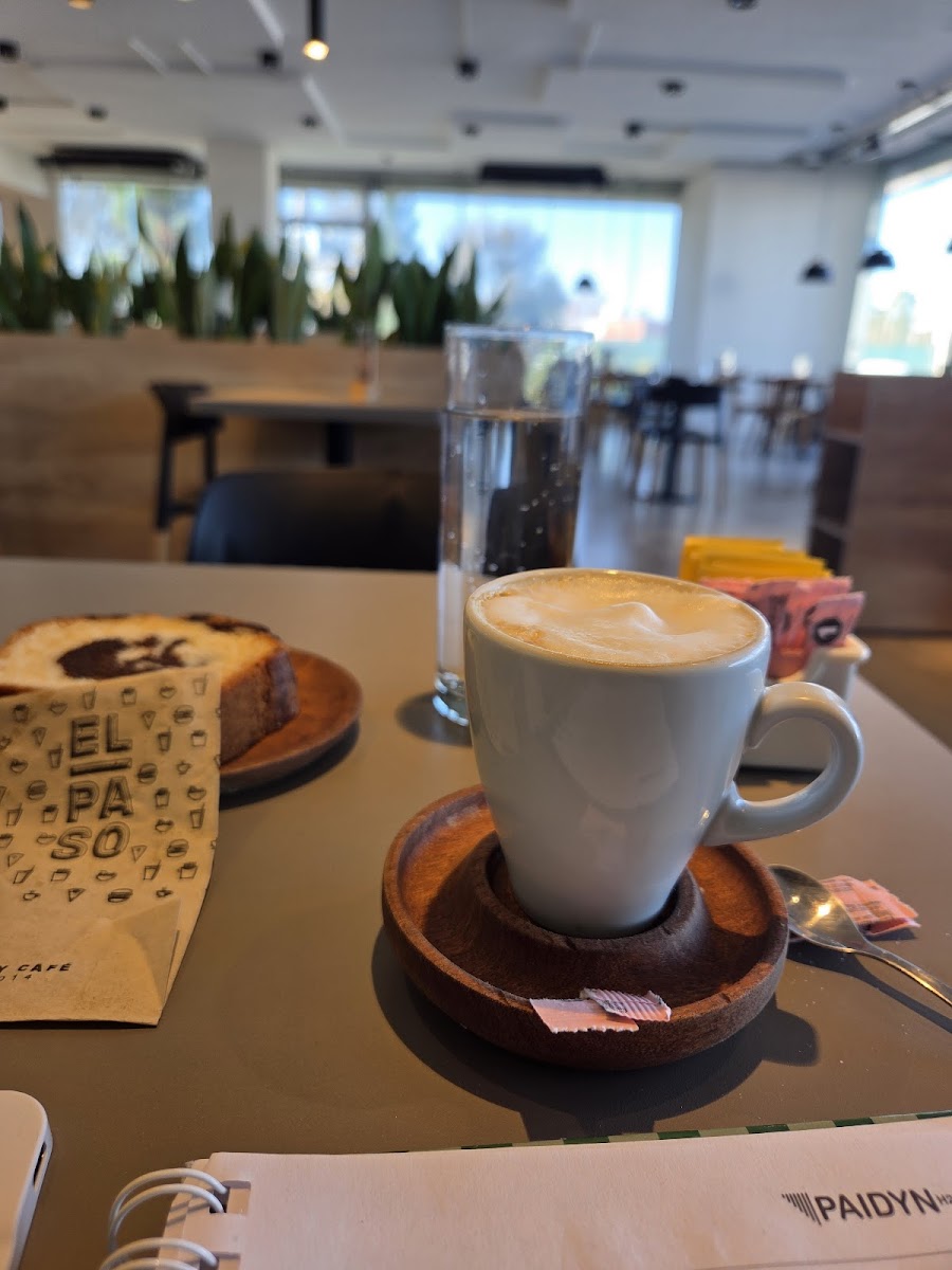 El Paso | Pizza y Café Photo 3