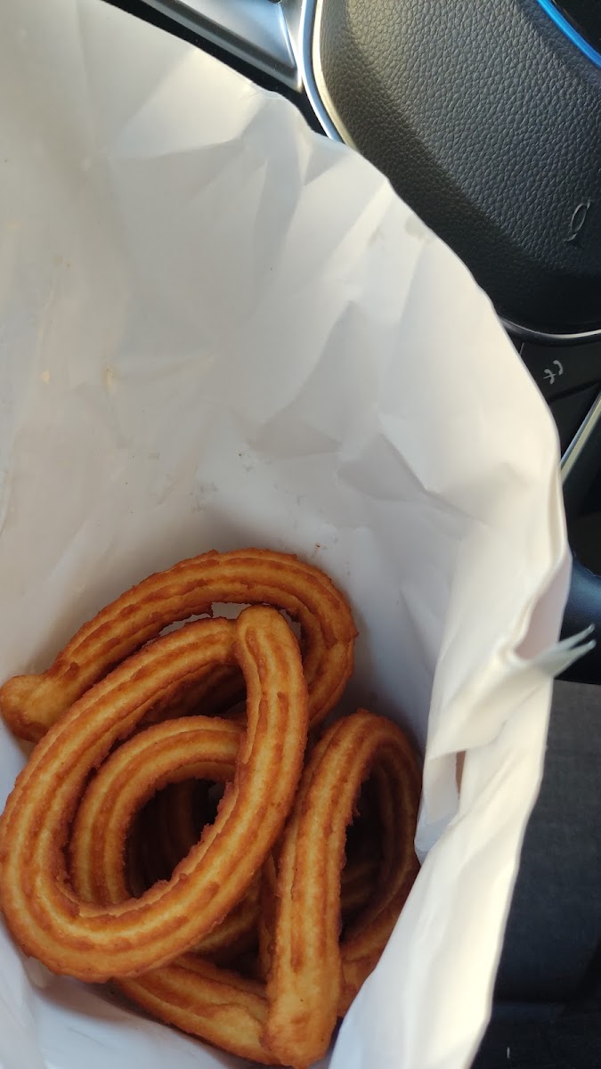 Churros, Pollos Y Pescao Photo 5