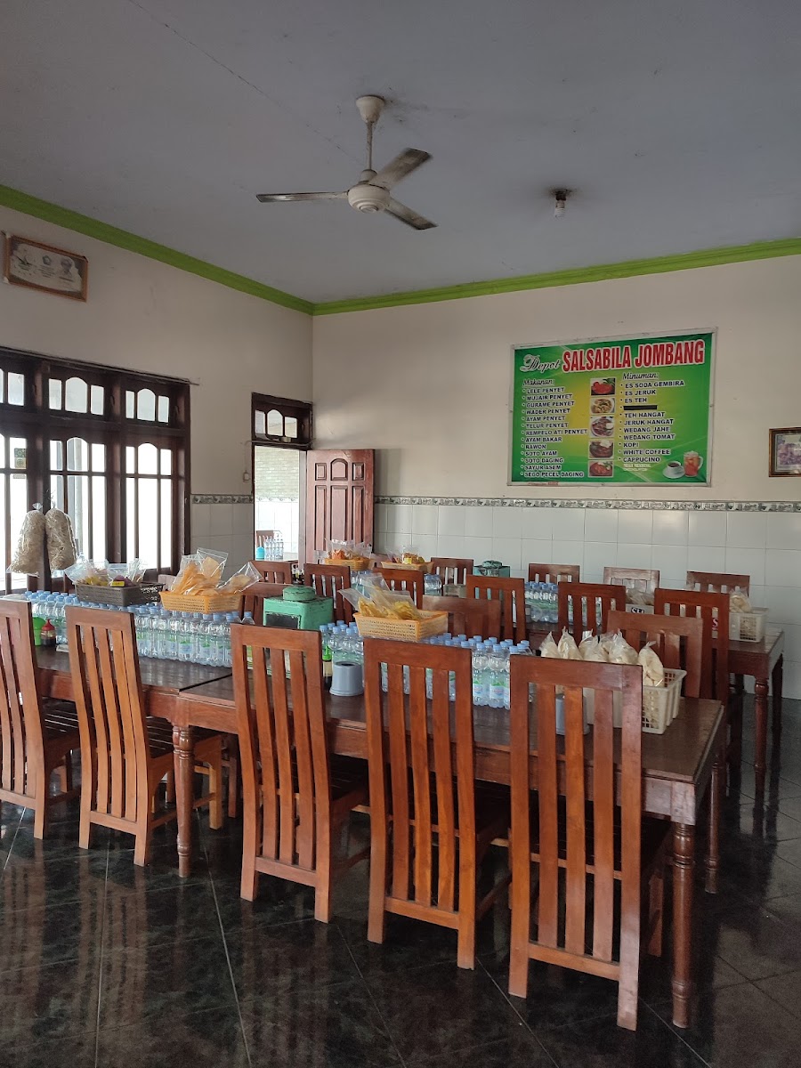 Rumah Makan Pecel Lele Salsabila