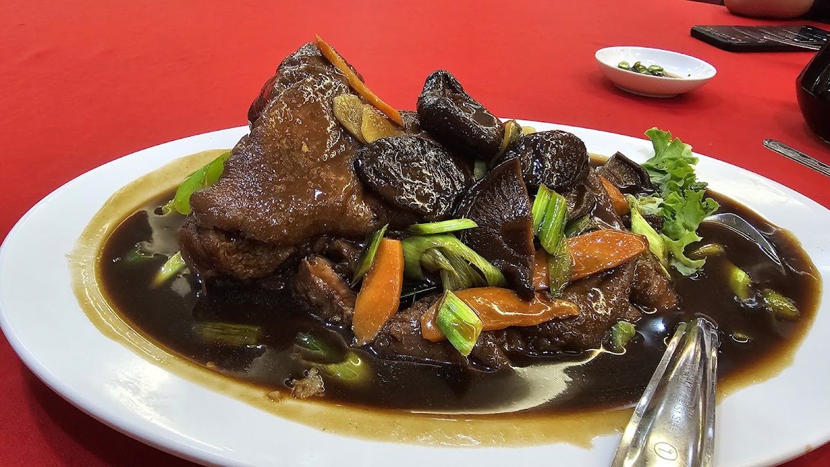 Tai Kar Seafood Restaurant 大家海鮮冷氣飯店 Photo 3