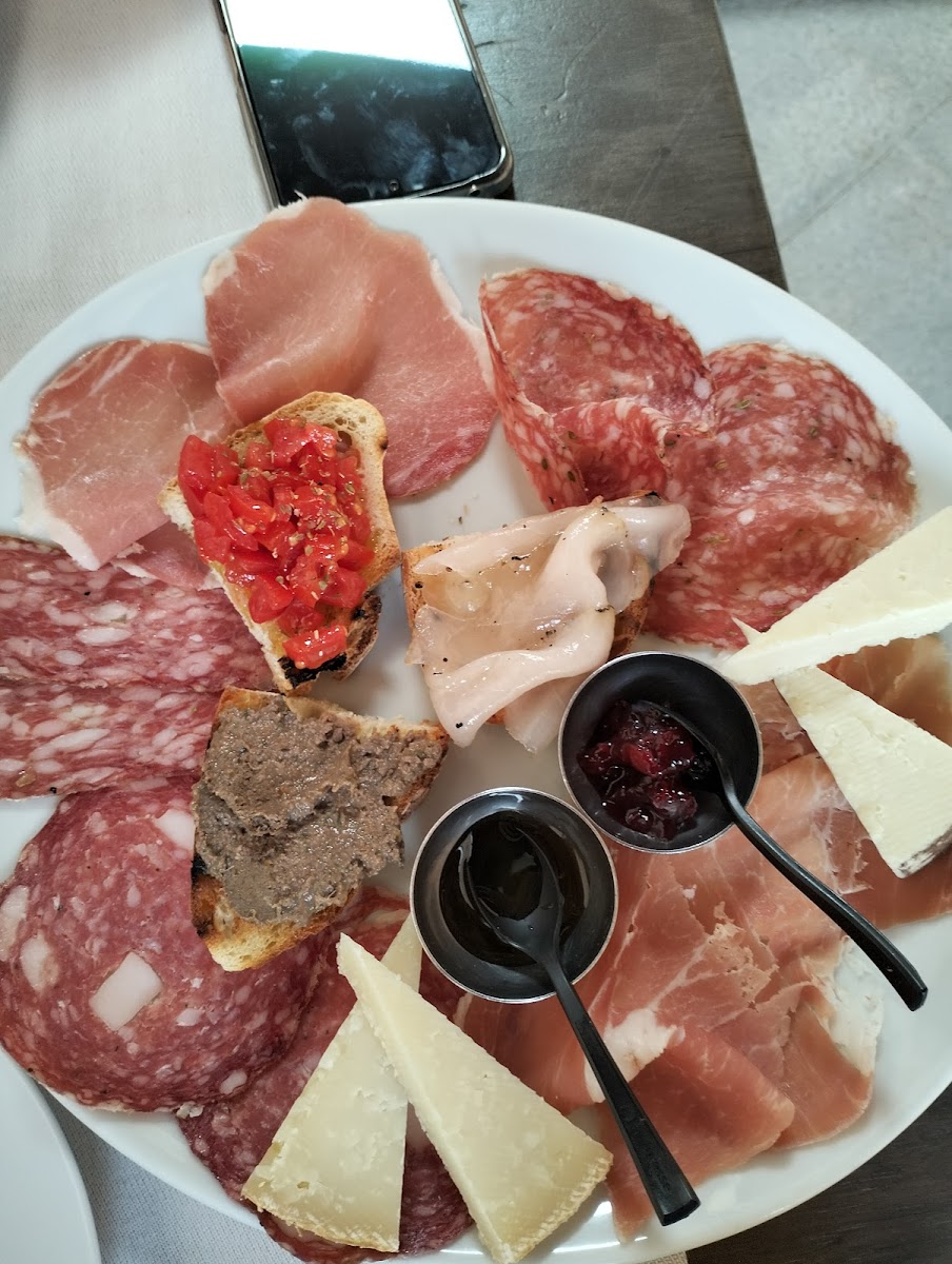 Ristorante Osteria Dei Mille Pisa Photo 6