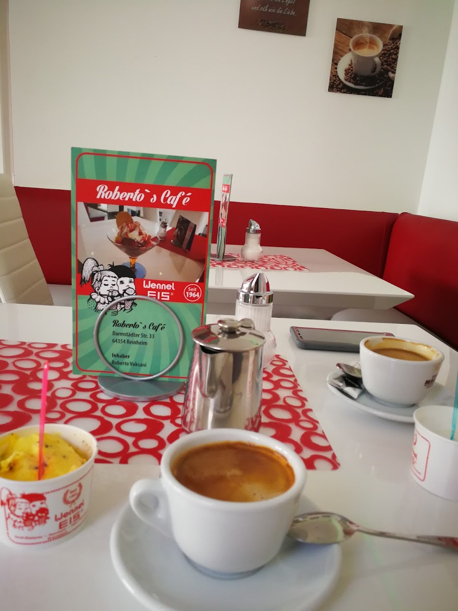 Roberto's Cafe Wennel ice Photo 10