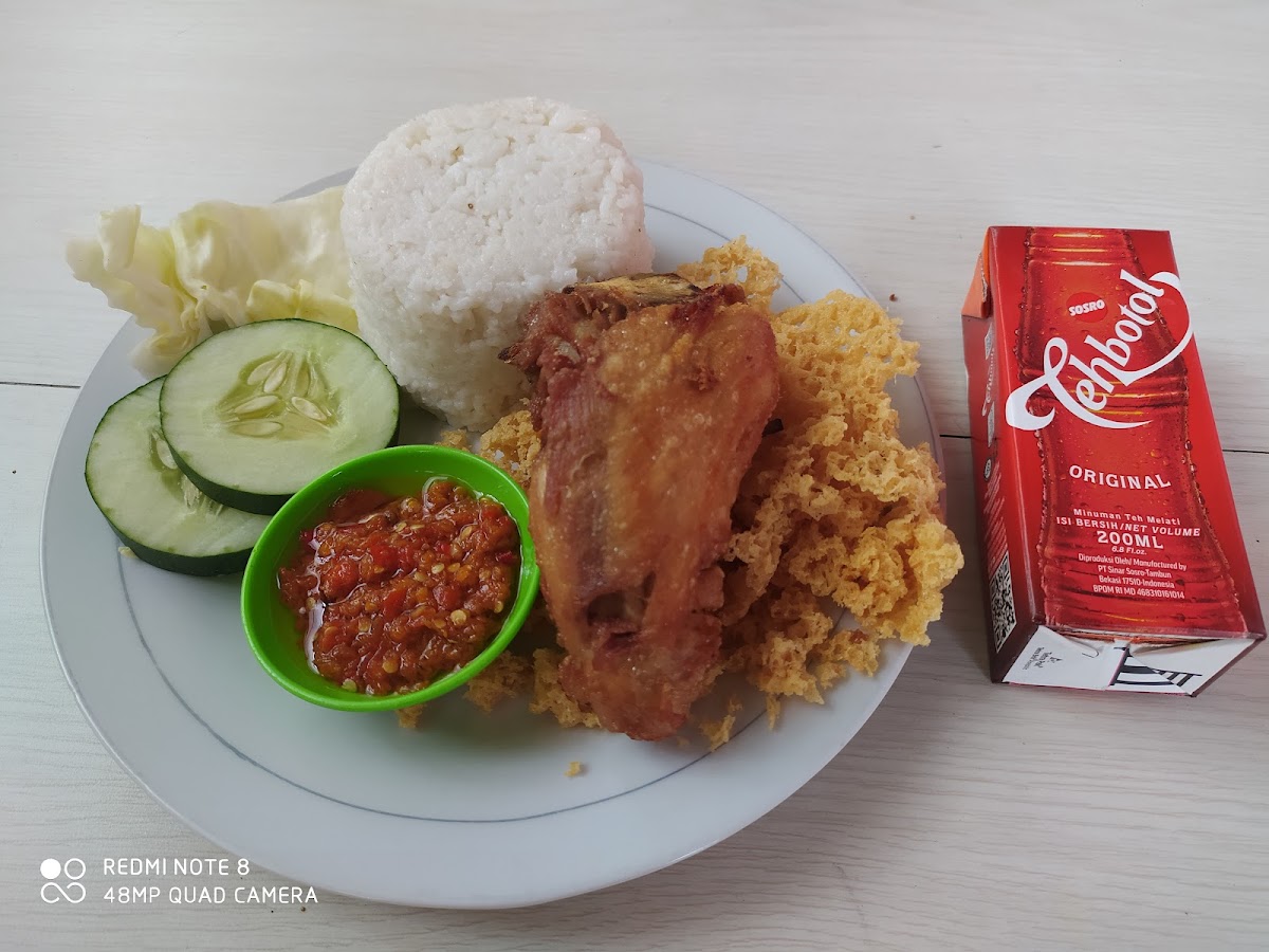 Warung Pecel Lele Rika