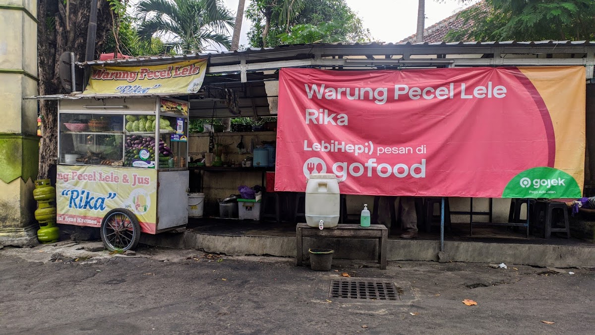 Warung Pecel Lele Rika Photo 3