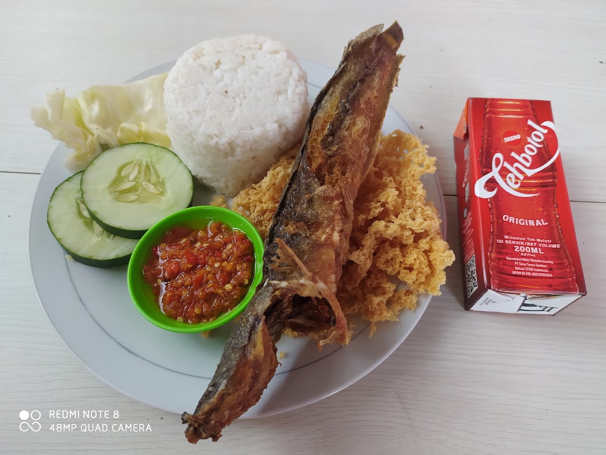 Warung Pecel Lele Rika Photo 8