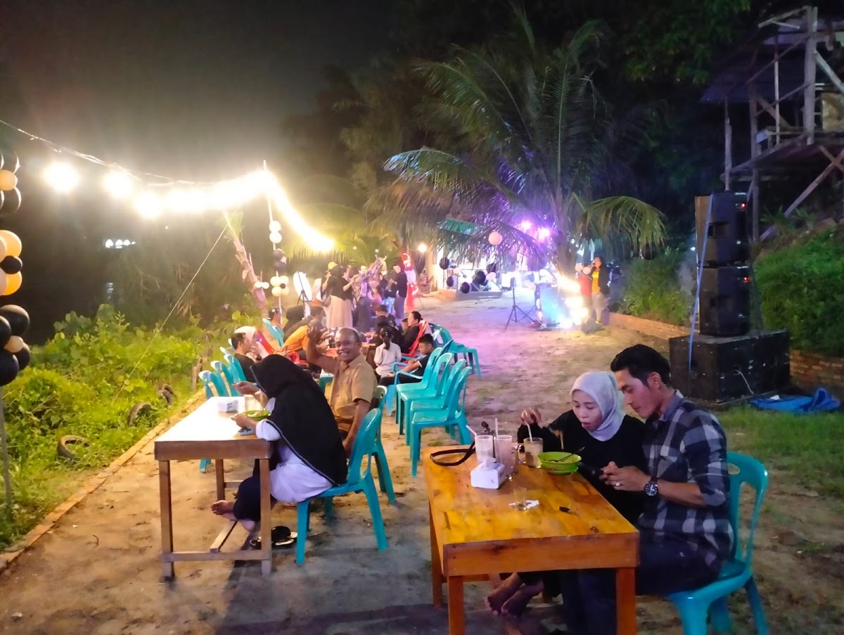 KPPS (Kafe Pinggir Sungai) Photo 8