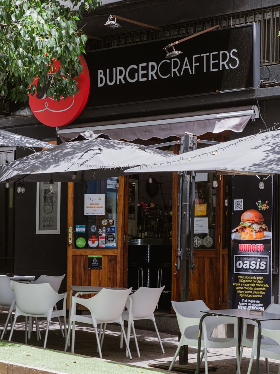 Ghio’s Burger Crafters