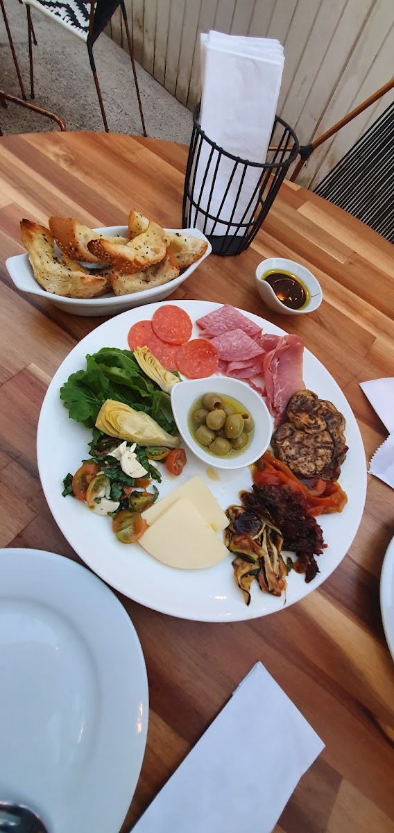 EatAlley Photo 6